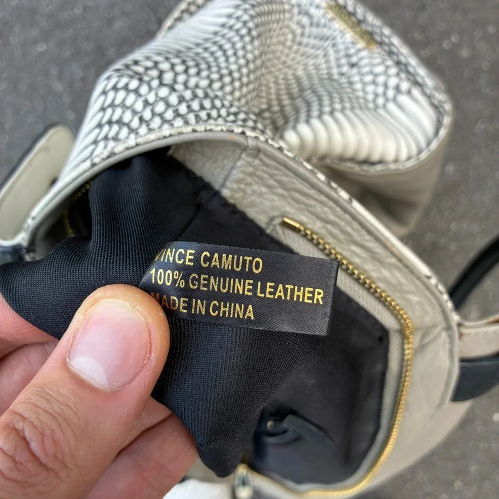 Vince Camuto vince camuto